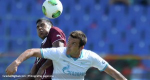 VIDEO | Con regates y definición, Salomón Rondón marcó doblete en la Europa League