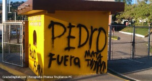 Vandalismo en Valera para reclamar la salida de Pedro Vera