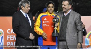 +FOTO | Gabriela García se llevó el trofeo Alberto Spencer como líder goleadora del Sudamericano