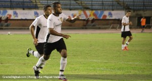 Petare pisó fuerte ante Guatire FC