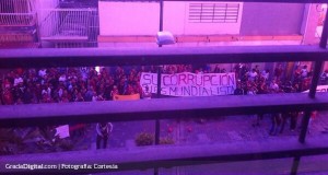 +COMUNICADO | Aficionados protestaron: «Su corrupción sí es mundialista»
