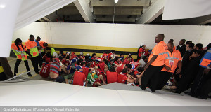 +FOTOS | Hinchas chilenos irrumpieron en la sala de prensa del Maracaná