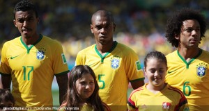 Fernandinho: «Basta de hablar de lo emocional, Brasil precisa mostrar fuerza en el campo»