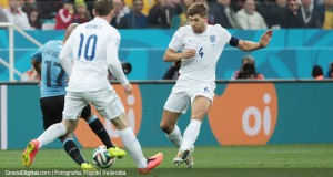 Steven Gerrard se retira de la selección de Inglaterra