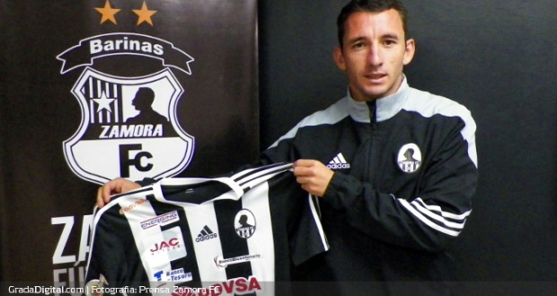 Santiago Bello «Muy contento de llegar al Zamora»