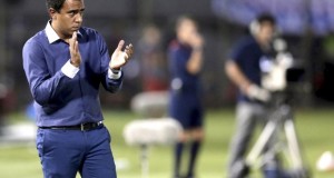César Farías destituido de Cerro Porteño