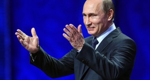 Putin felicita a Infantino y promete cooperación para Mundial de Rusia 2018