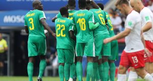Senegal le amarga el debut a Lewandowski